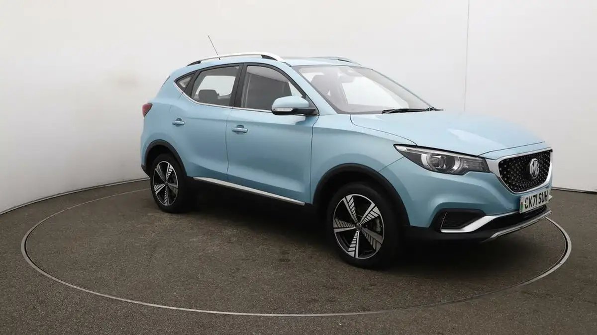 2021-mg-zs-suv-e-exclusive-ev-big-0