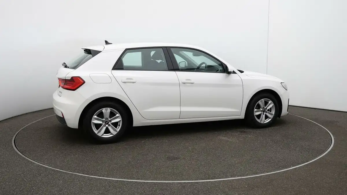 2022-audi-a1-10-25-tfsi-technik-s-tronic-big-43