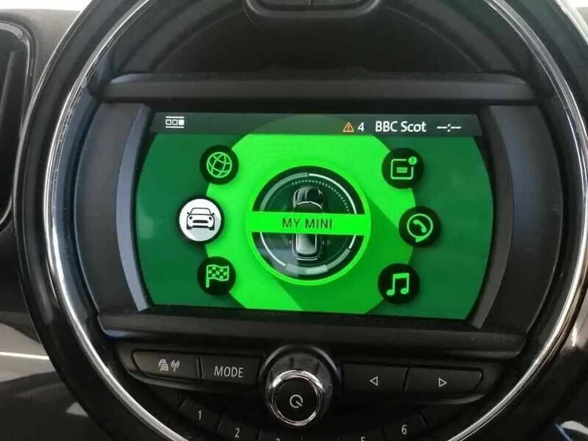 2017-mini-countryman-15-cooper-ss-big-25