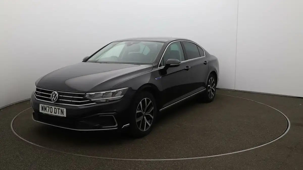 2021-volkswagen-passat-14-tsi-gte-saloon-4d-big-28