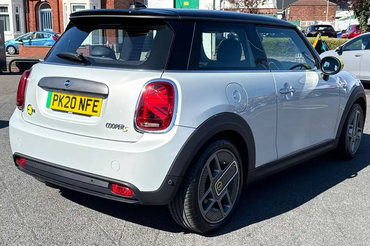 2020-mini-cooper-e-cooper-s-2-big-46