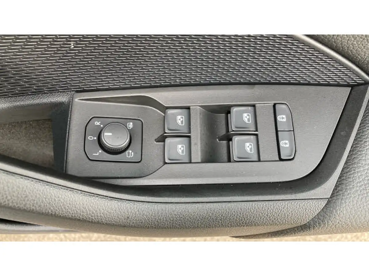 2024-skoda-octavia-20-tsi-vrs-265ps-hatchback-dsg-big-35