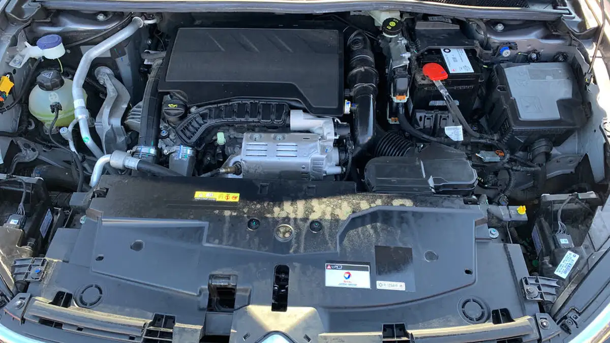 2022-citroen-c5-x-12-puretech-sense-plus-big-17