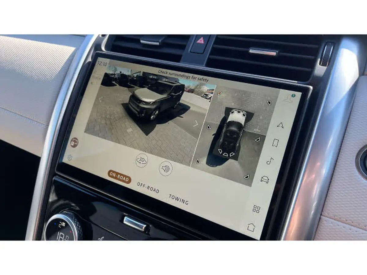 2023-land-rover-discovery-30-d300-dynamic-hse-big-44