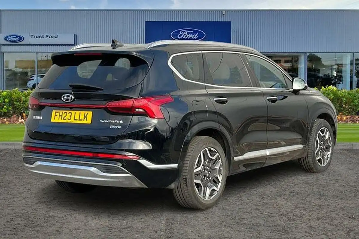 2023-hyundai-santa-fe-16-t-gdi-ultimate-265ps-4wd-phev-big-3