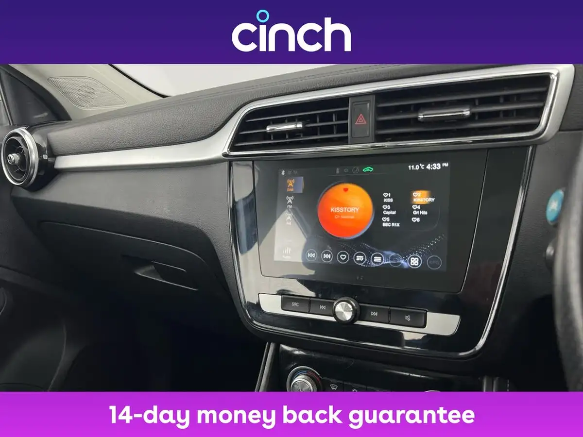 2019-mg-zs-suv-e-exclusive-ev-big-24