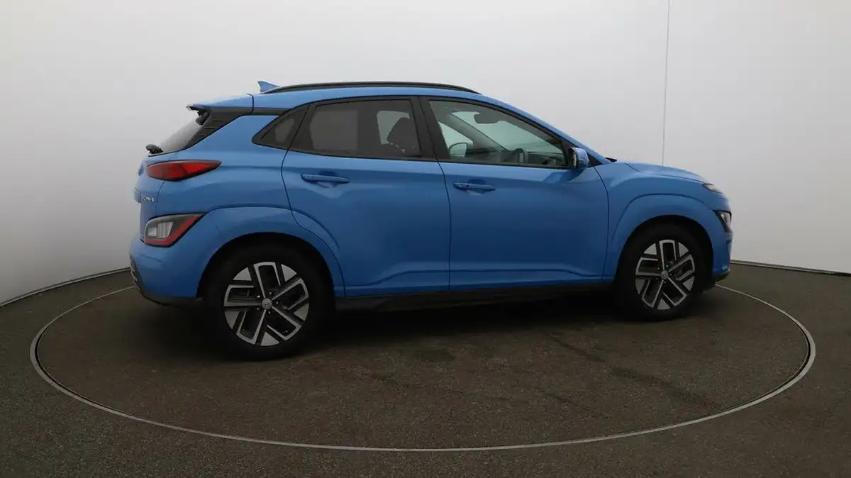 2022-hyundai-kona-e-premium-204ps-64kwh-7kw-obc-big-44