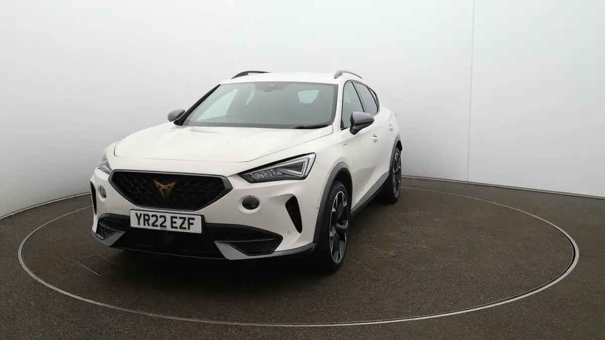 2022-cupra-formentor-14-e-hybrid-vz1-big-29