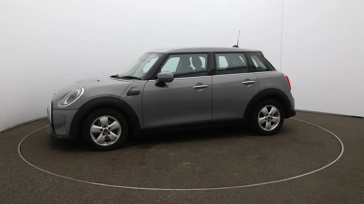 2022-mini-cooper-15-cooper-classic-hatchback-5d-big-56