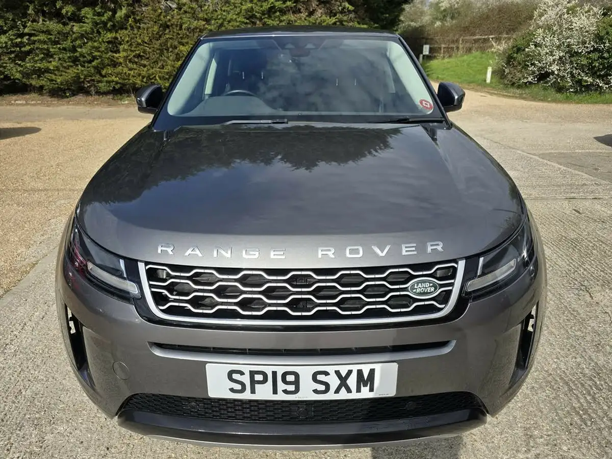 2019-land-rover-range-rover-evoque-20-d180-s-big-1