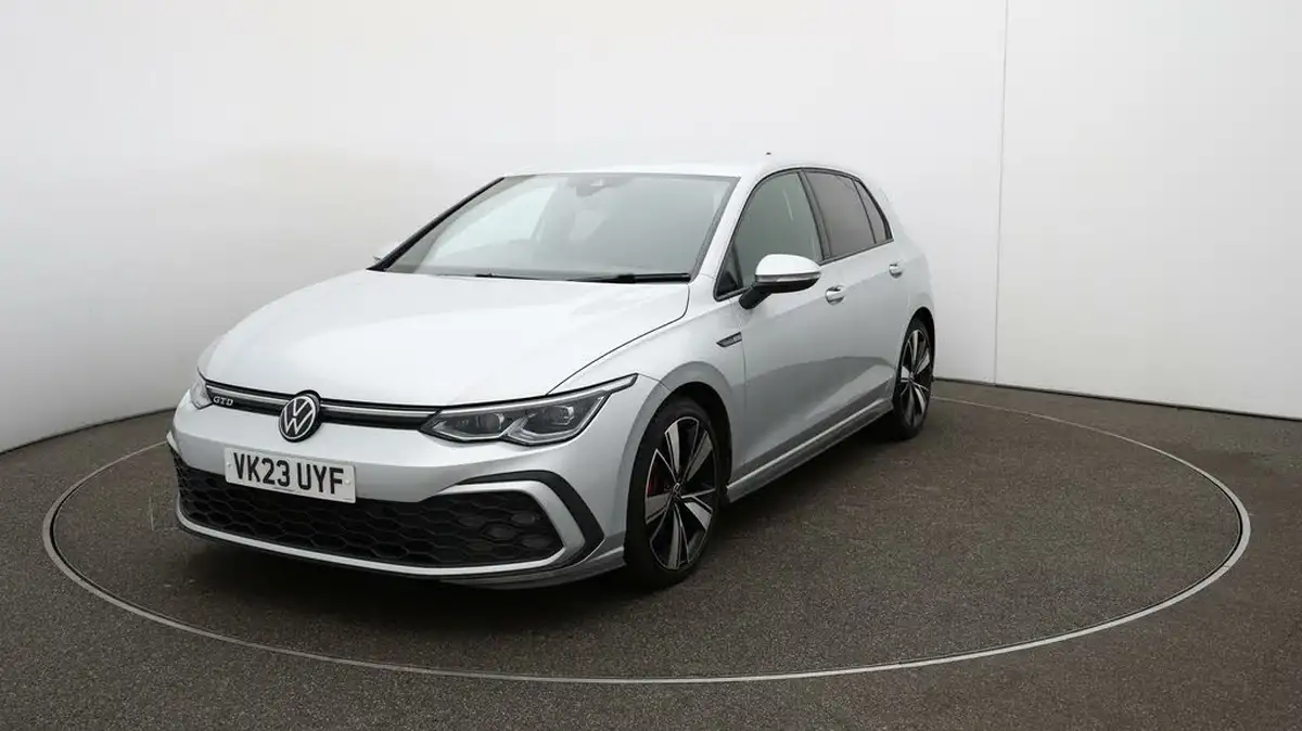 2023-volkswagen-golf-20tdi-gtd-big-30