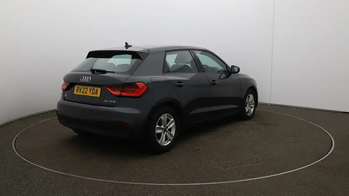 2022-audi-a1-10-30-tfsi-technik-big-7