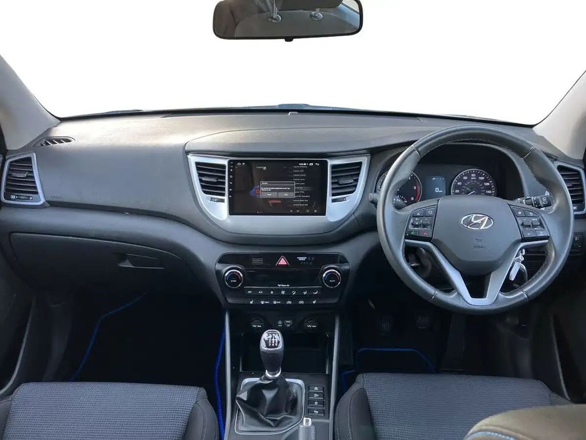 2016-hyundai-tucson-17crdi-blue-drive-se-116ps-big-8