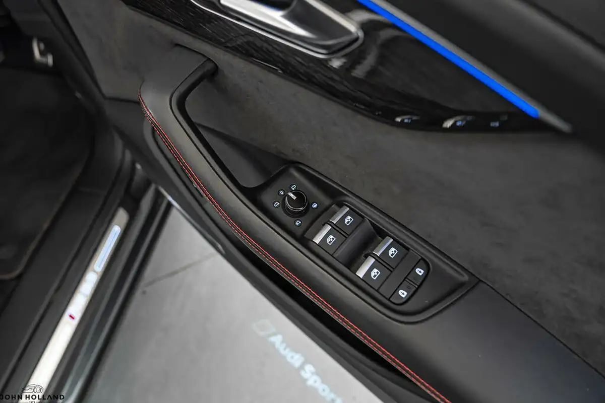 2021-audi-rs-q8-40-tfsi-vorsprung-big-32