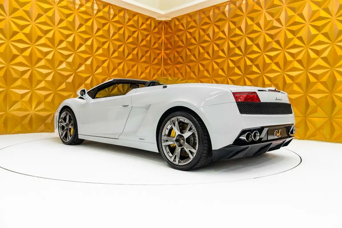 2012-lamborghini-gallardo-52-lp560-4-spyder-big-29
