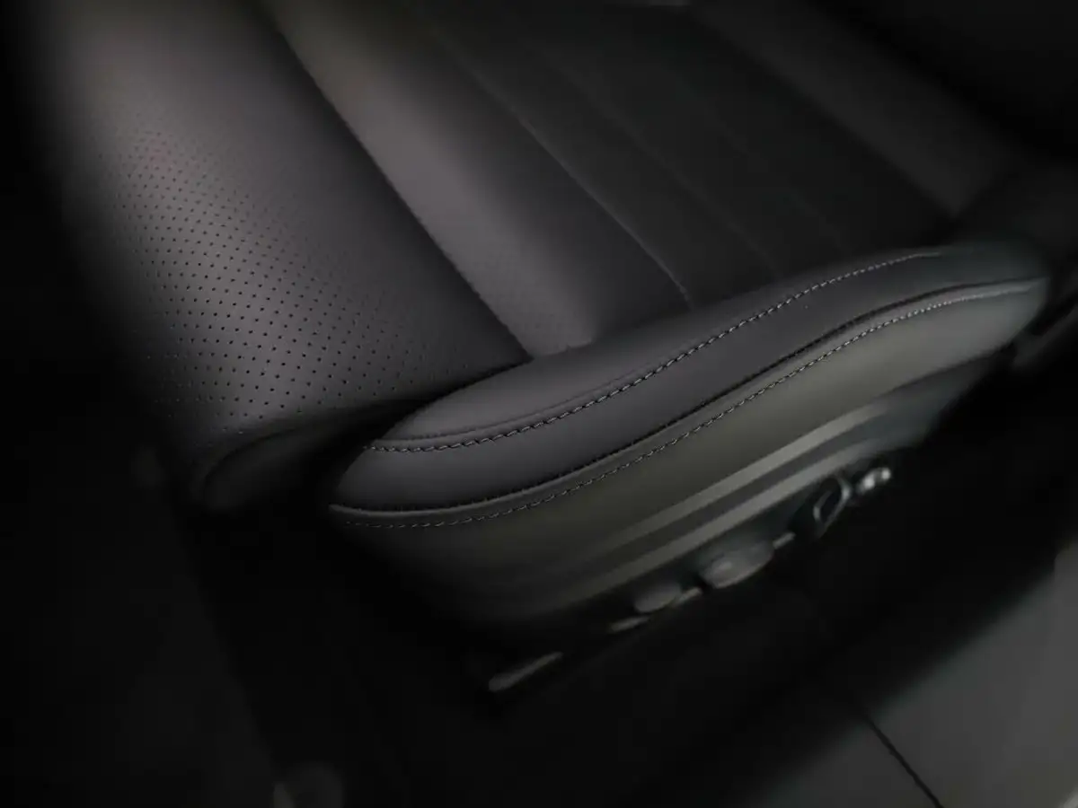 2024-porsche-panamera-30-4-353ps-hatchback-big-16