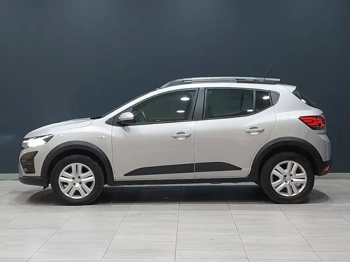 2024-dacia-sandero-stepway-10-tce-expression-90bhp-big-3