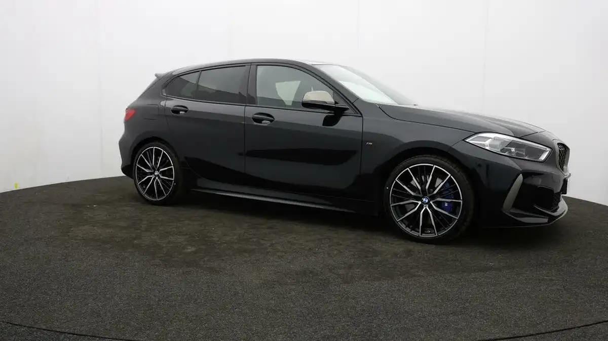 2024-bmw-1-series-20-m135i-xdrive-big-37