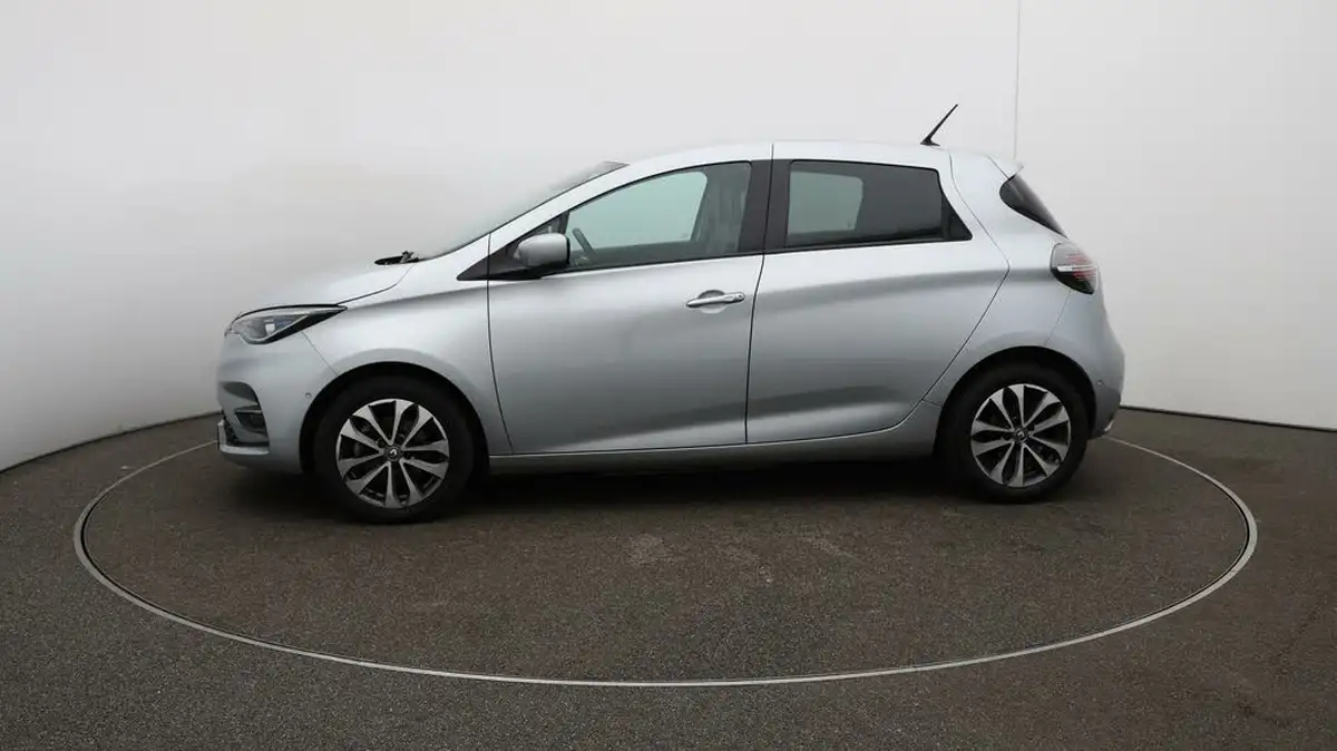 2021-renault-zoe-e-gt-line-big-57