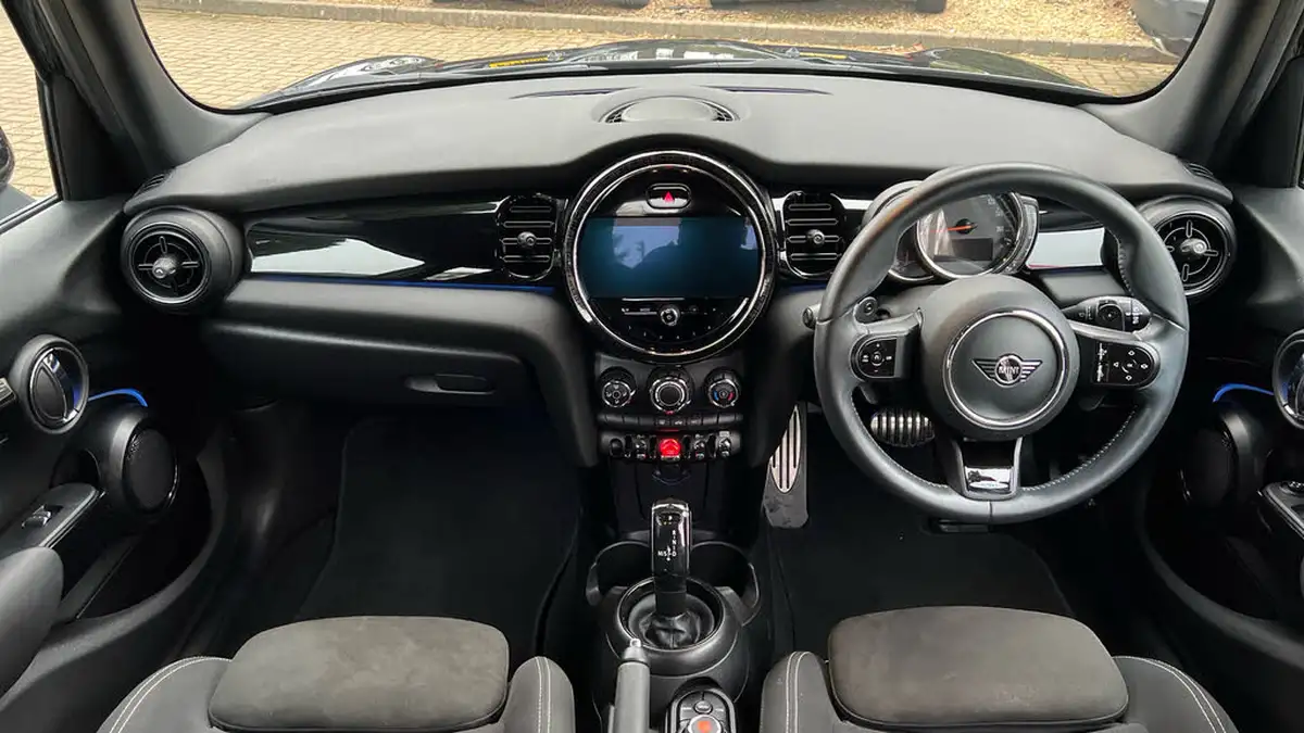 2021-mini-cooper-20-cooper-s-sport-hatchback-5d-auto-big-3