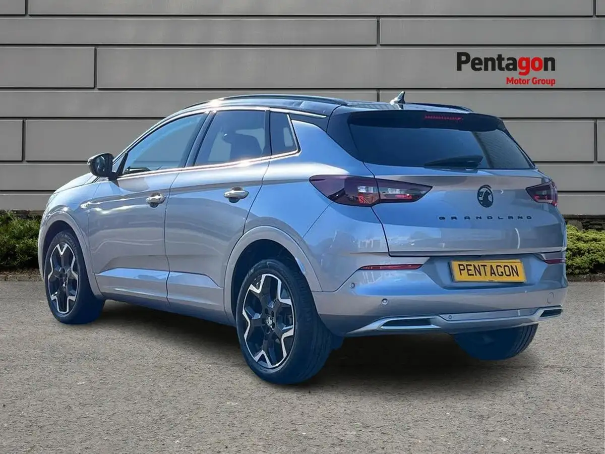 2023-vauxhall-grandland-12-ultimate-130ps-auto-big-1