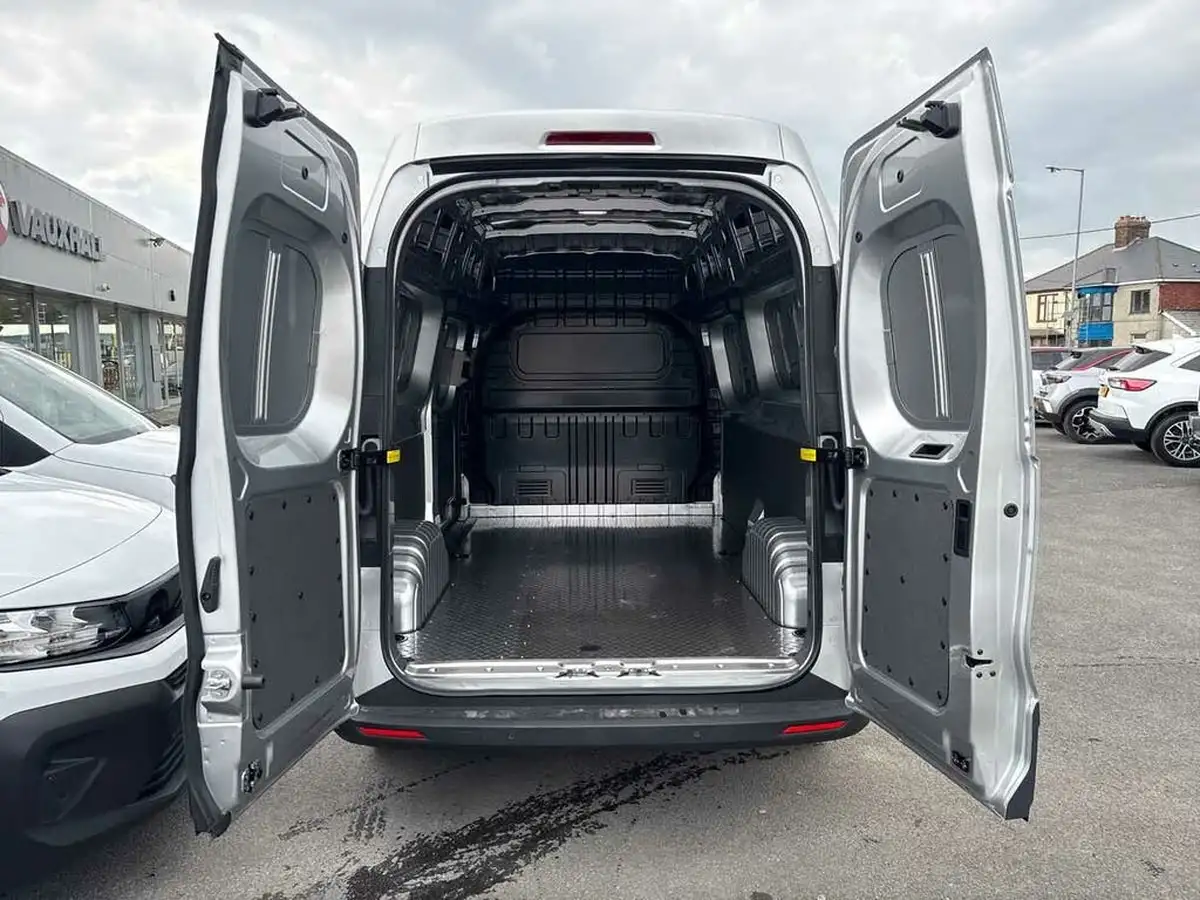 2025-maxus-deliver-7-20tdi-l2h2-big-11