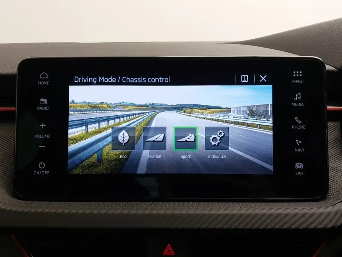 2024-skoda-kamiq-big-18
