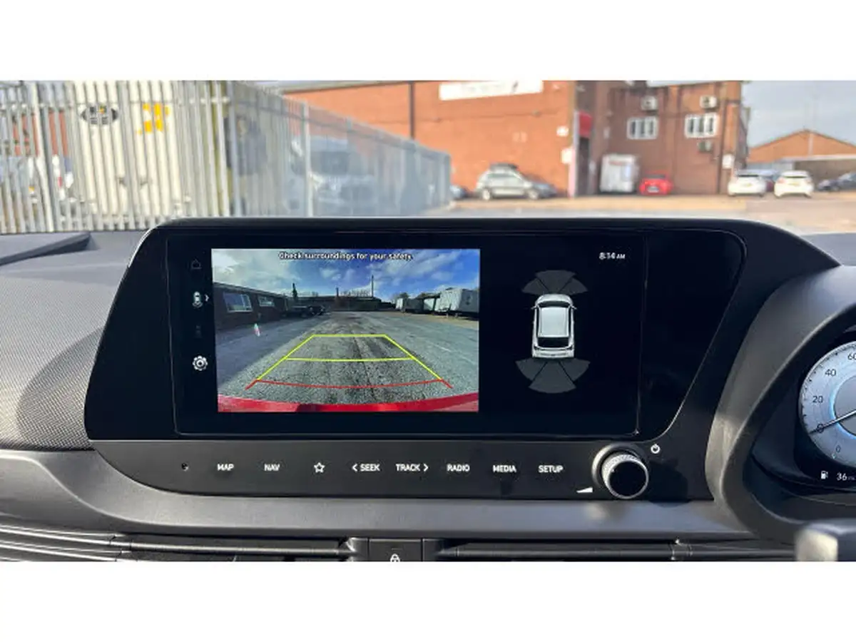 2024-hyundai-i20-10-t-gdi-premium-big-47