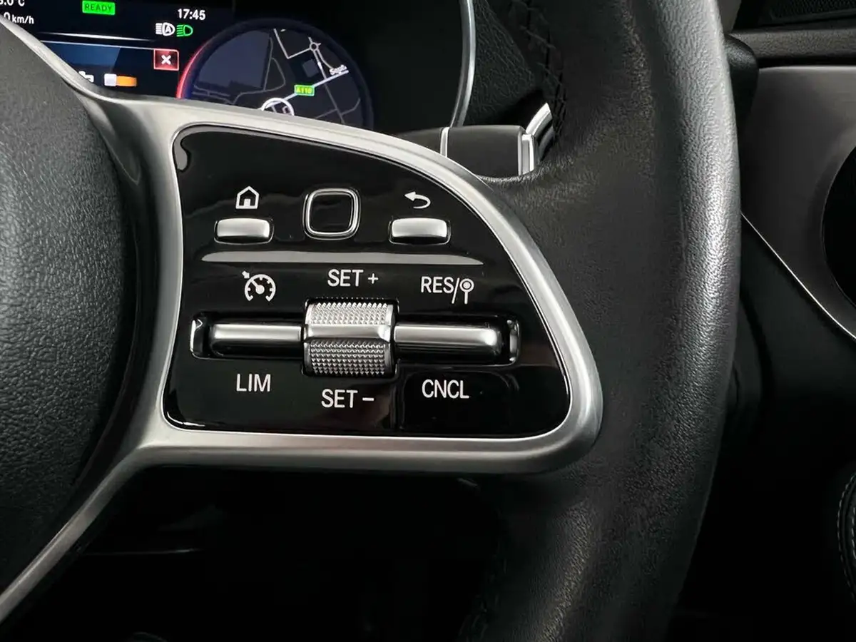 2020-mercedes-benz-c-class-15-c200-sport-premiumss-saloon-4d-big-20