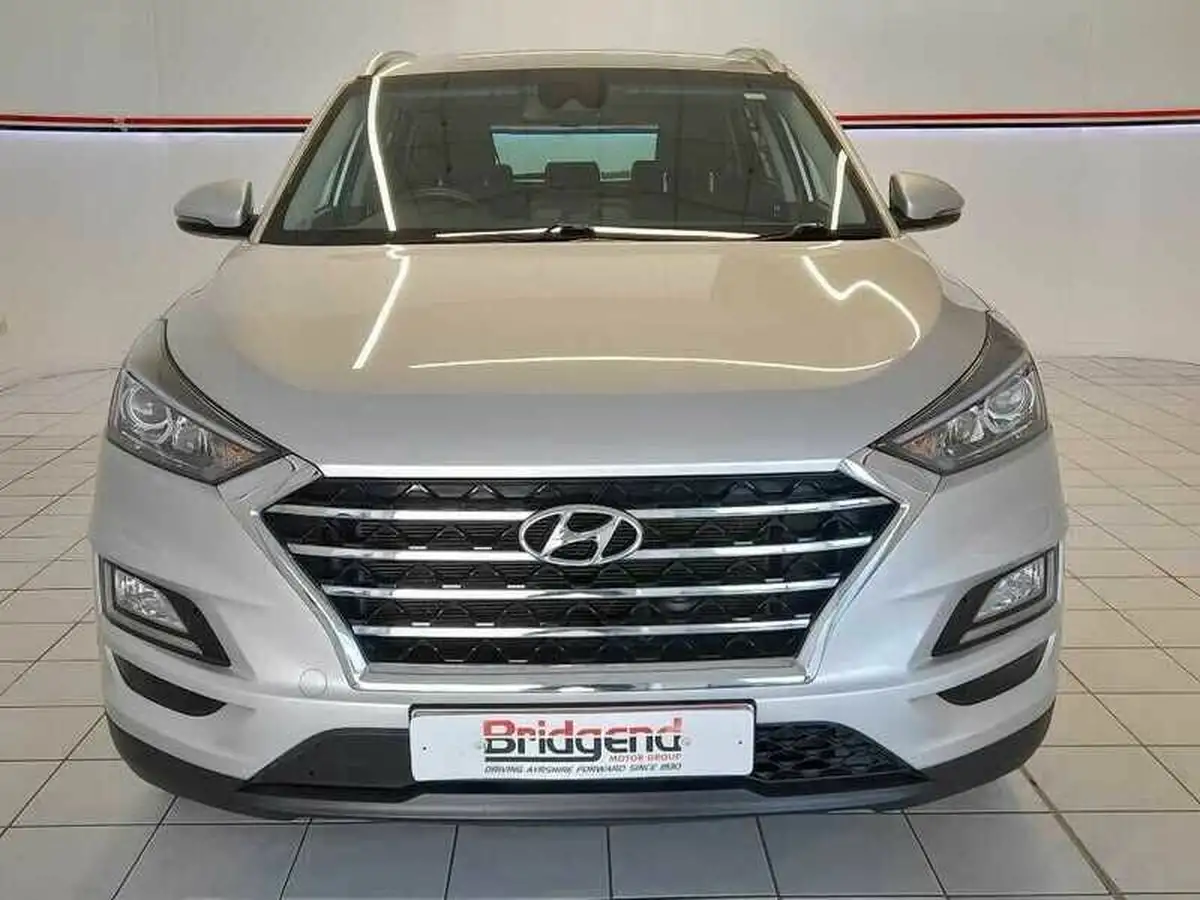 2019-hyundai-tucson-16-gdi-se-nav-big-1