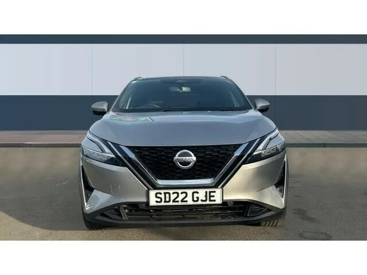 2022-nissan-qashqai-13-dig-t-tekna-140ps-mild-hybrid-big-2