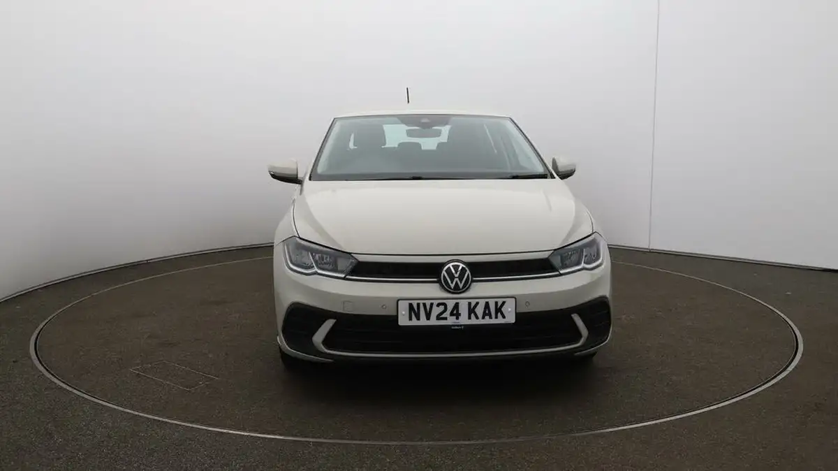 2024-volkswagen-polo-10-tsi-life-big-31