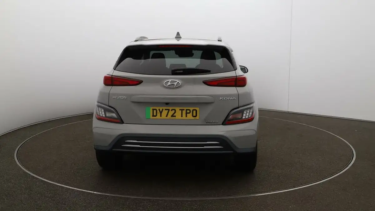 2022-hyundai-kona-e-premium-204ps-64kwh-7kw-obc-big-6
