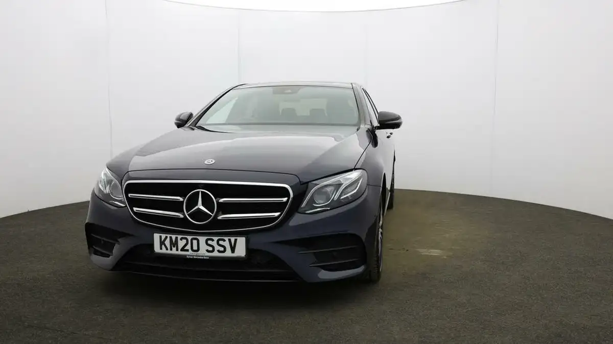 2020-mercedes-benz-e-class-20d-e300d-amg-line-edition-premium-plus-saloon-4d-big-35