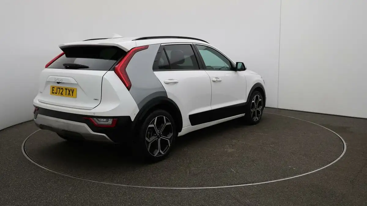 2023-kia-niro-16-gdi-139bhp-hev-132kwh-big-7