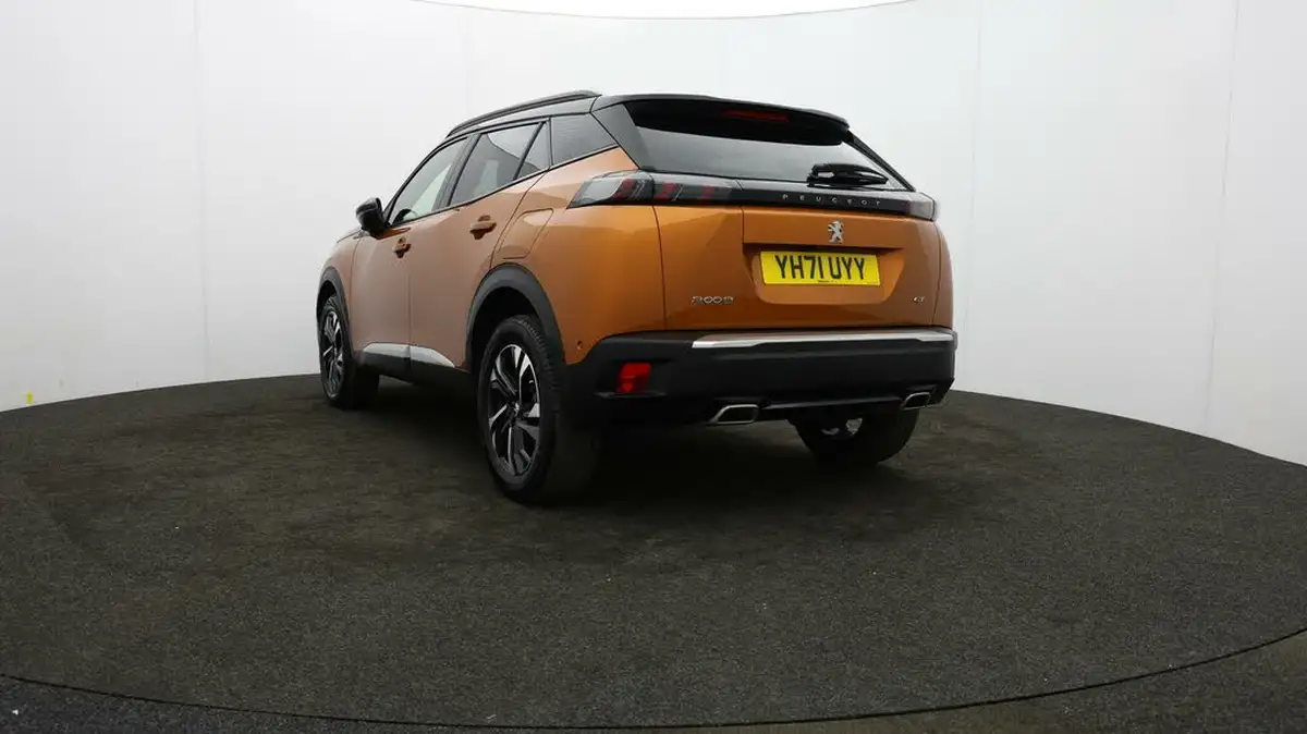 2021-peugeot-2008-suv-12-puretech-gt-big-70