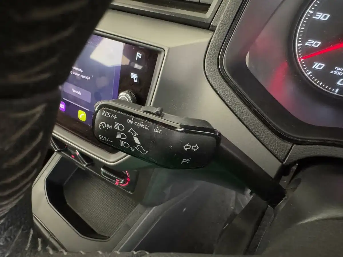 2021-seat-ibiza-10-tsi-se-technology-big-28