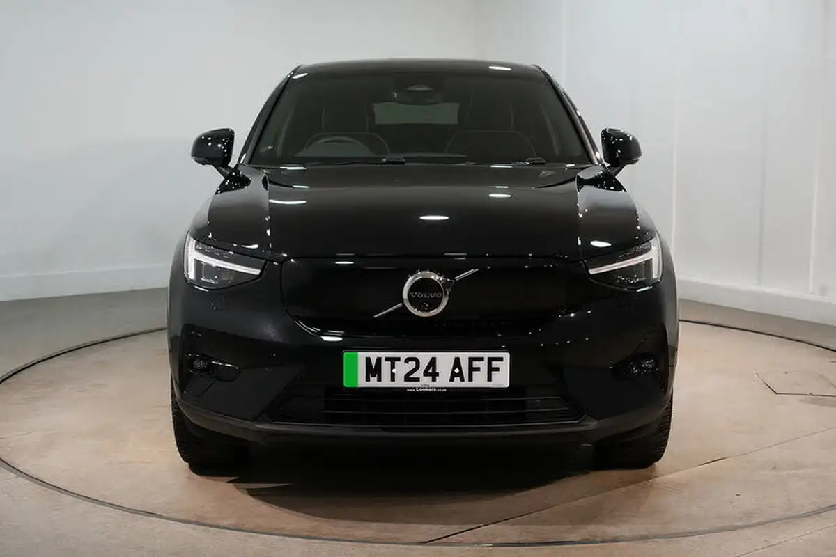 2023-volvo-c40-e-twin-recharge-ultimate-big-2