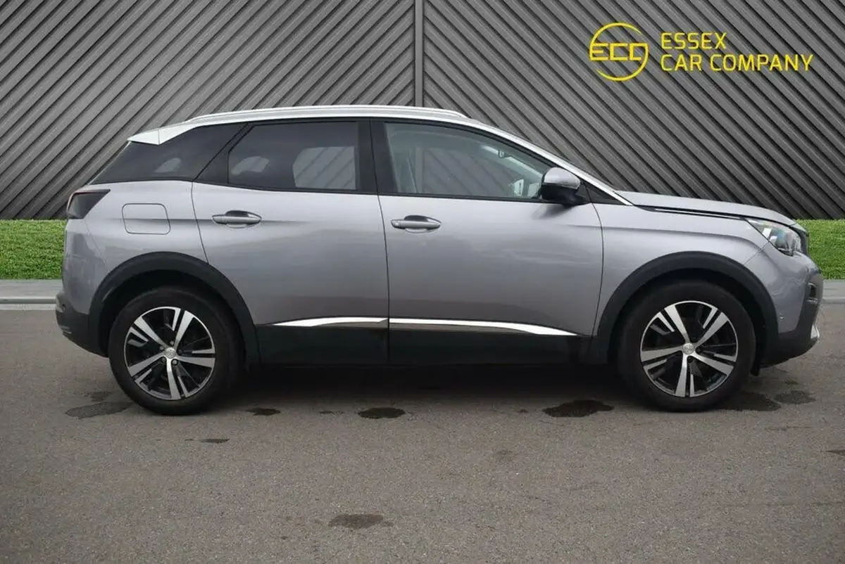 2019-peugeot-3008-suv-12-puretech-allure-big-18