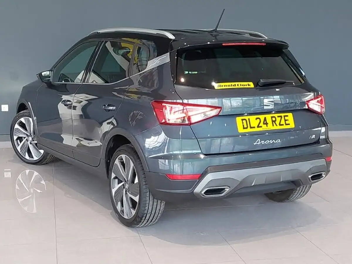 2024-seat-arona-10-tsi-fr-sport-110ps-dsg-big-1