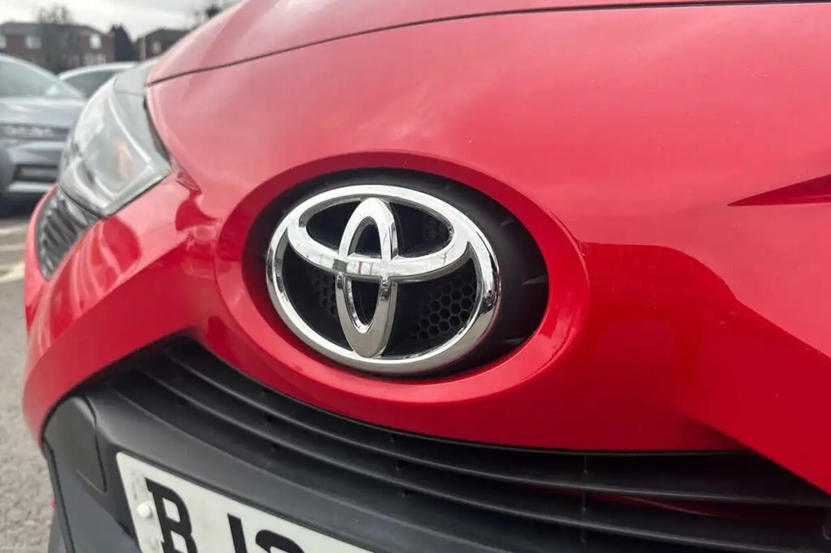 2020-toyota-aygo-10-vvt-i-x-trend-x-shift-big-18