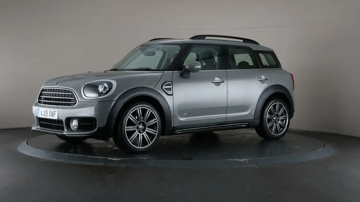 2019-mini-countryman-15-cooper-exclusive-all4-big-35