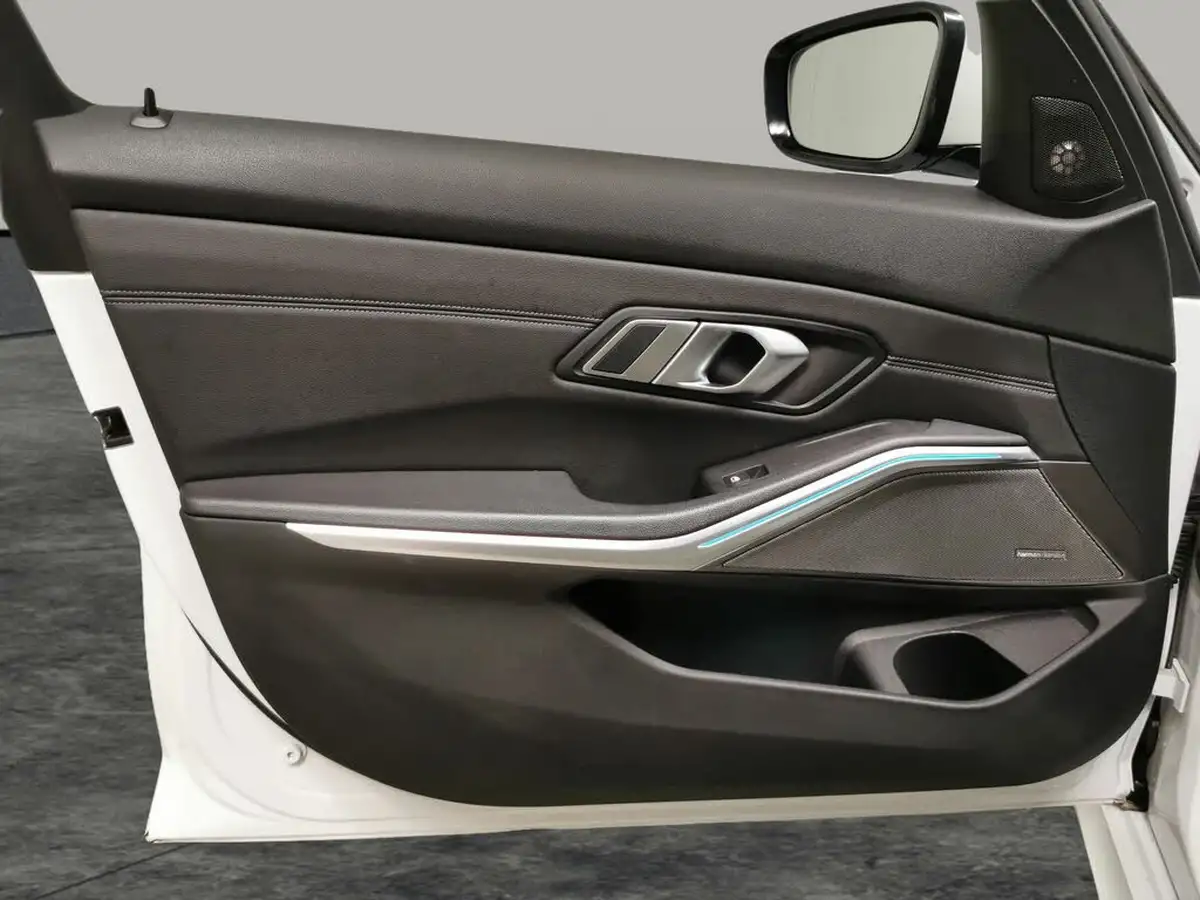 2021-bmw-3-series-20-330e-xdrive-m-sport-tech-packpro-pack-touring-5d-big-25