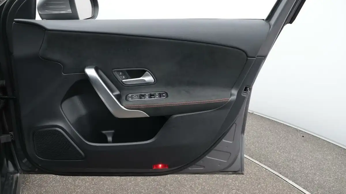 2019-mercedes-benz-a-class-20d-a220d-amg-line-hatchback-5d-big-15