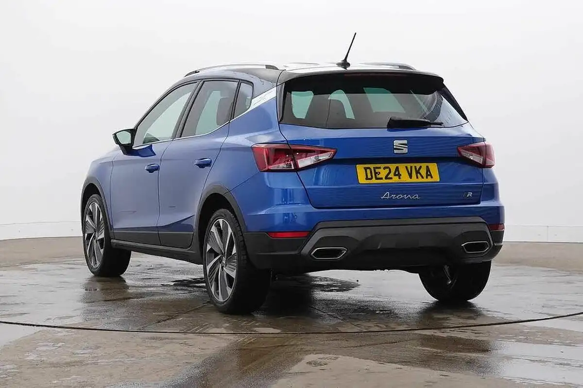 2024-seat-arona-10-tsi-fr-sport-115ps-big-2