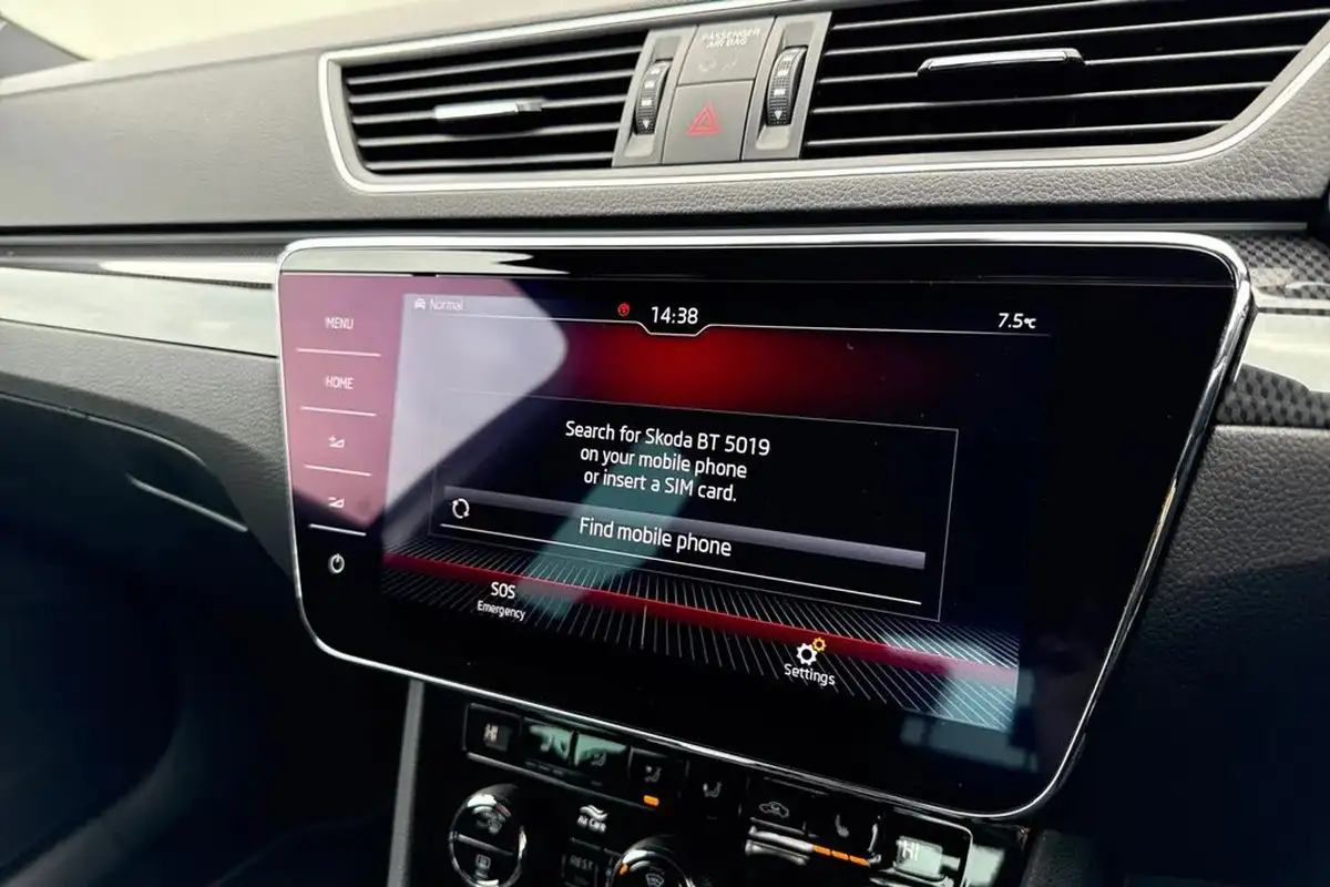 2019-skoda-superb-20tdi-sportline-plus-190ps-hatchback-dsg-big-53