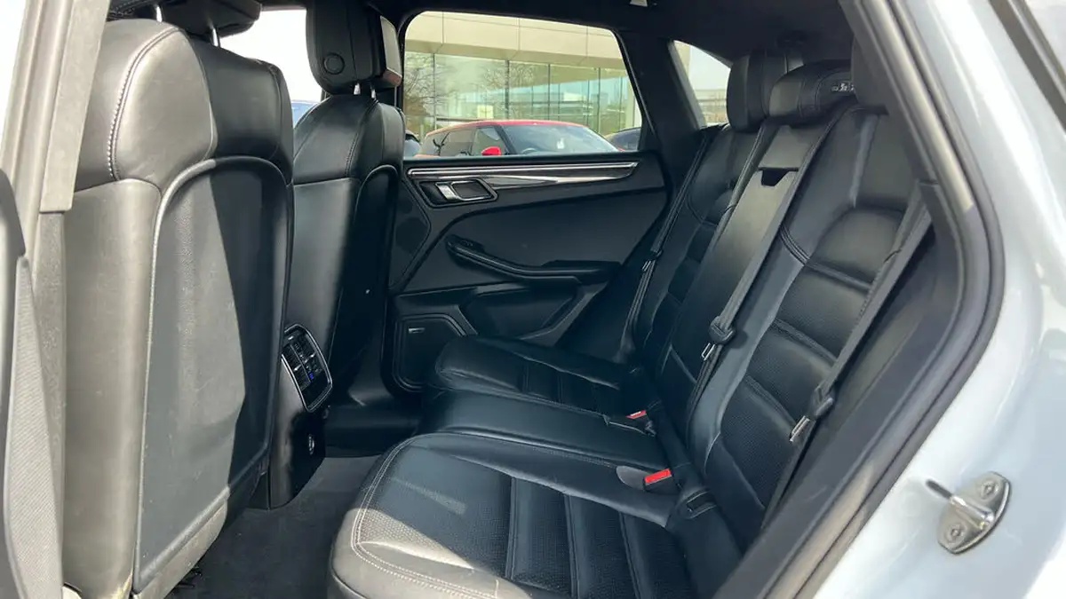 2016-porsche-macan-36-turbo-400ps-awd-big-3