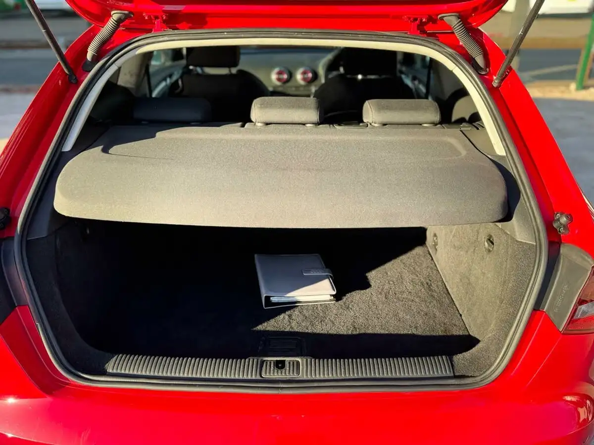 2013-audi-a3-16td-sport-hatchback-3d-s-tronic-big-20