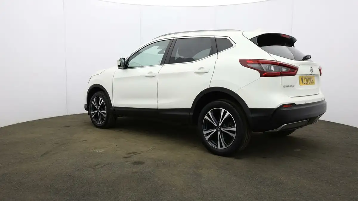 2021-nissan-qashqai-13-dig-t-n-connecta-140ps-big-57