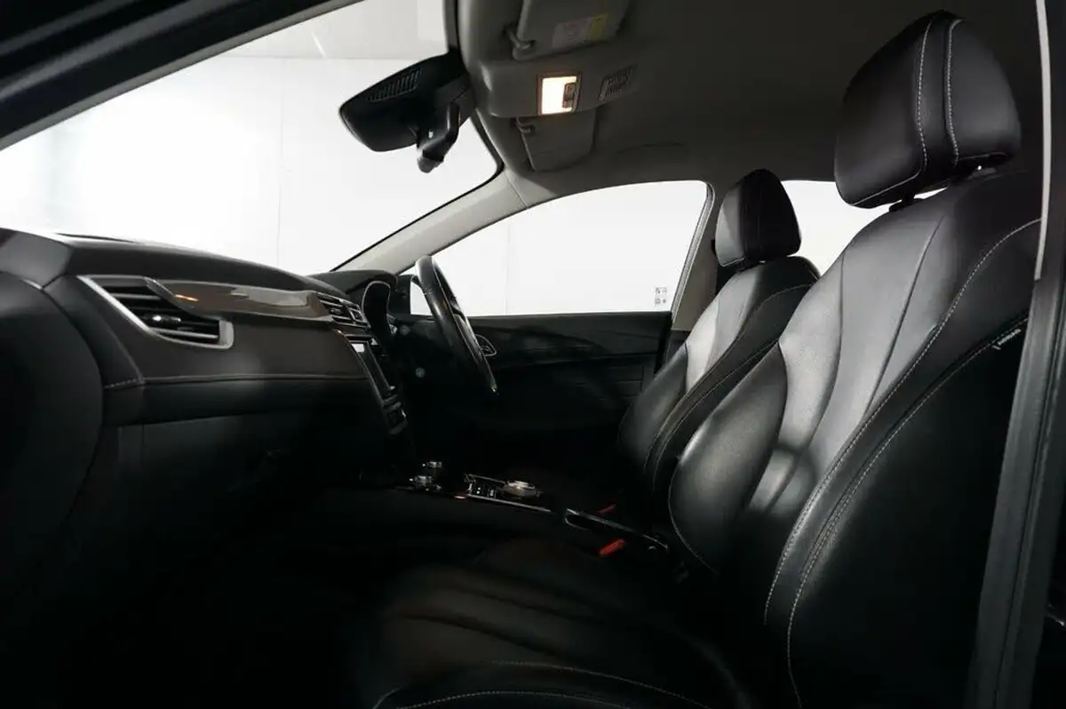 2022-mg-mg5-e-exclusive-ev-long-range-big-10